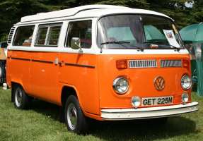 800px-vw_type_2_camper.jpg